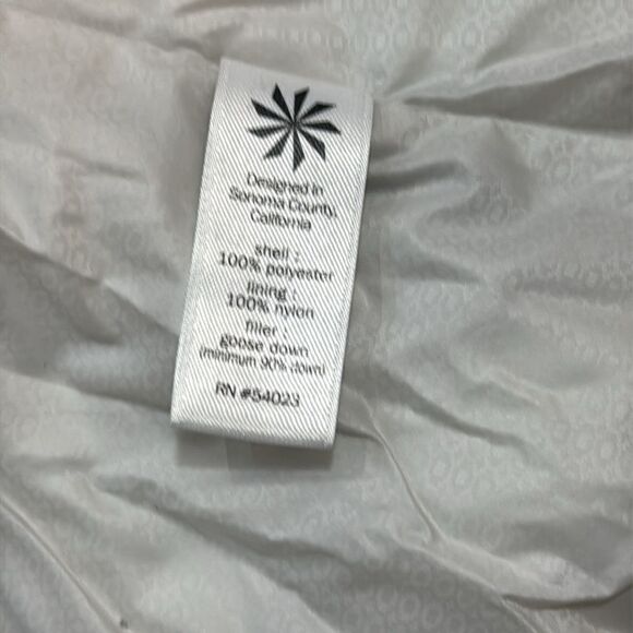 Athleta Altitude Lightweight Goose Down Puffer Jacket Size L - Picture 8 of 10